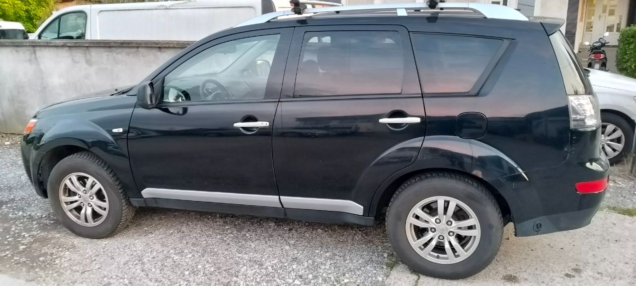 Mishubishi outlander 2008